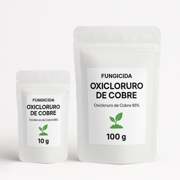 Fungicida Oxicloruro de Cobre en presentaciones de 10 g y 100 g, bolsas selladas sobre fondo blanco, ideal para proteger árboles, plantas y jardines contra hongos.